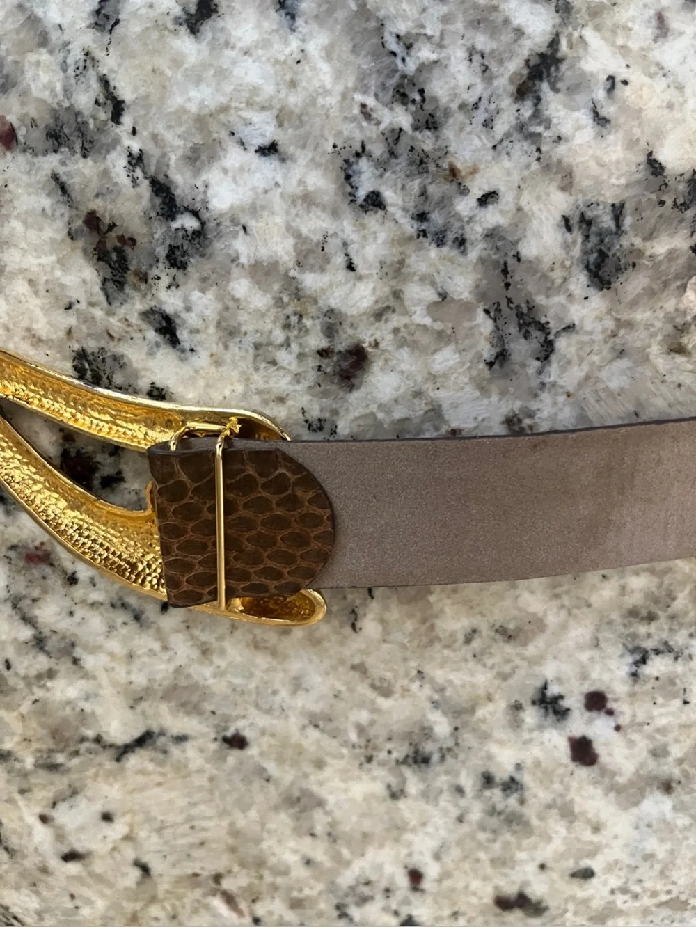 VYG 80’s Brown Croc Embossed Belt